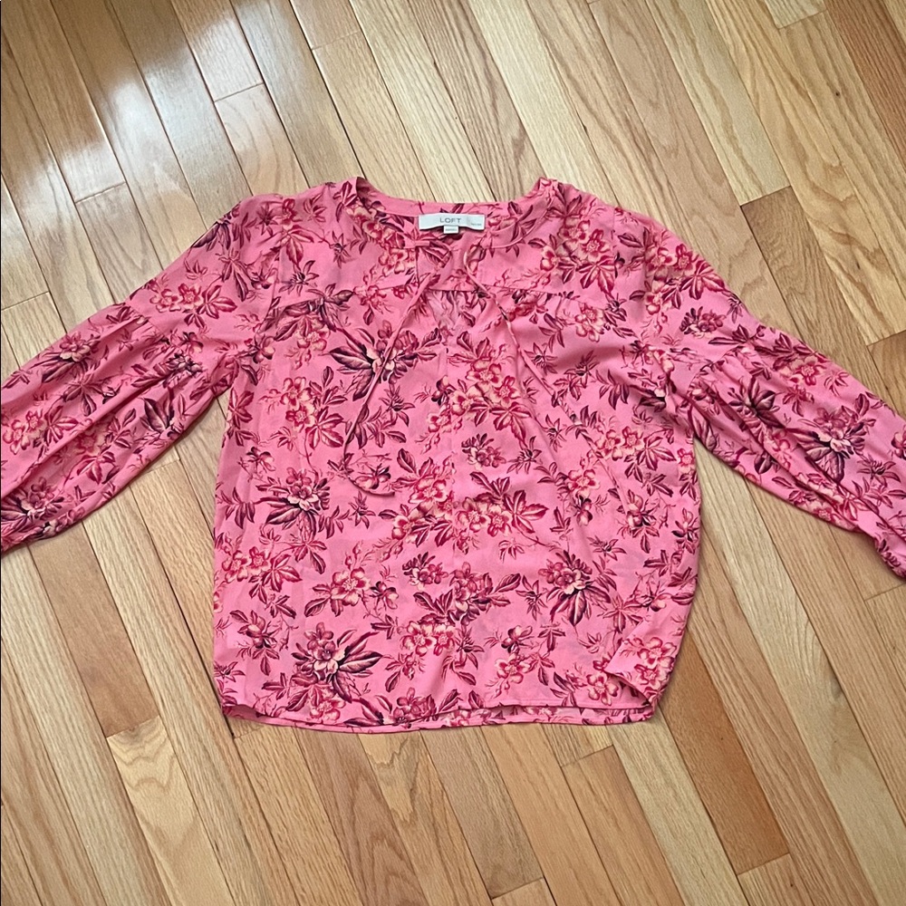 LOFT Coral Floral Blouse